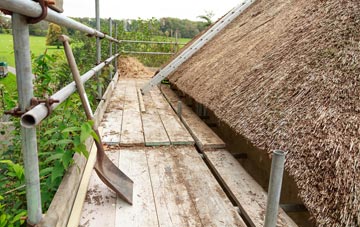 advantages of Middle Green thatch roofing